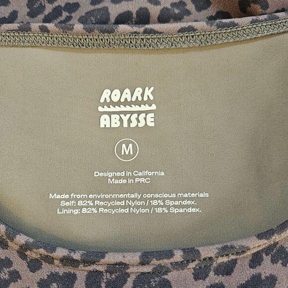ROARK x ABYSSE Poppler Rashguard Surf Swim Top Women's Medium Mocha Leopard NEW - Picture 9 of 11